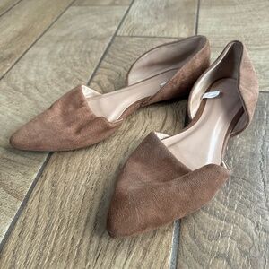 Flat shoes
